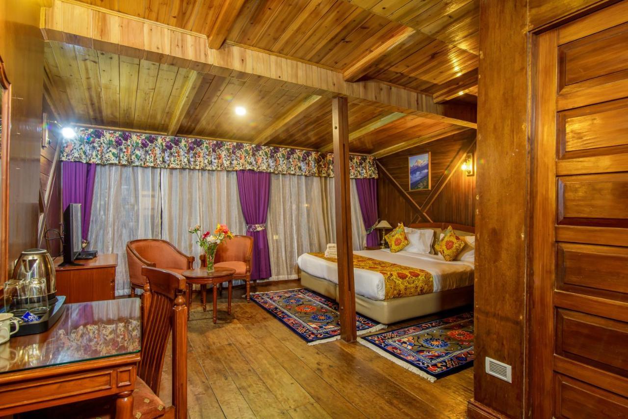 Muscatel Himalayan Resort - 400 Mts From Mall Road Darjeeling  Ngoại thất bức ảnh